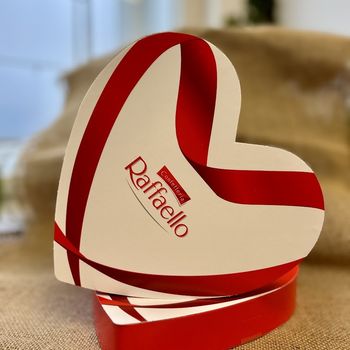 Raffaello srdce 140 g