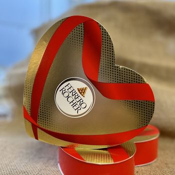 Ferrero Rocher srdce 100 g