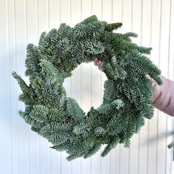 Věnec z jedle Nobilis • 30 cm
