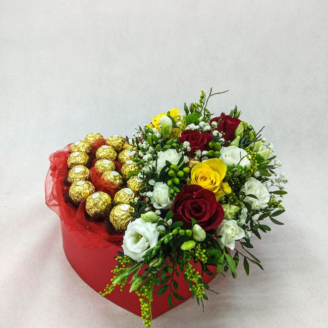 Flower box s růžemi a Ferrero Rocher