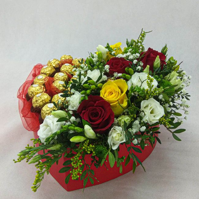 Flower box s růžemi a Ferrero Rocher