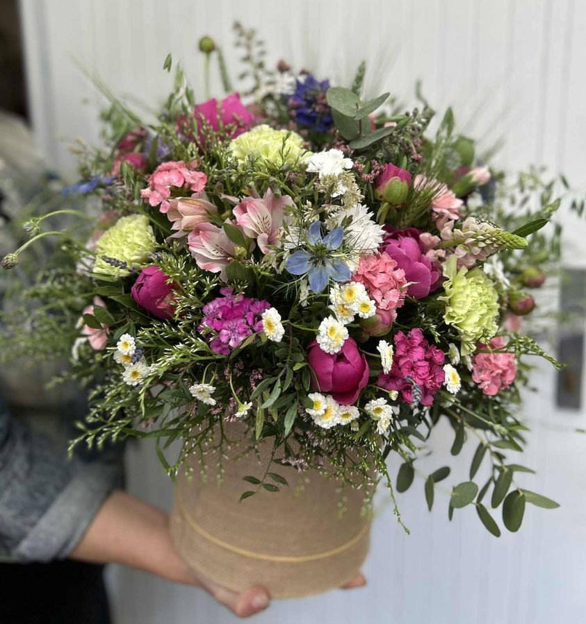 Elegantní flower box inspirovaný letní loukou